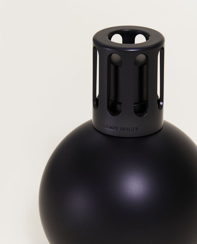 Black Ball Lampe Berger